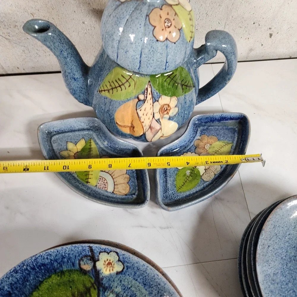Vintage TLAQUEPAQUE Mexican COFFEE / TEA POT Art Deco‎ Magical Plates Set